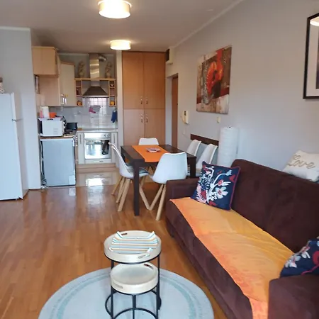 Lägenhet Laura Galileo Blizu Centra I Plaze